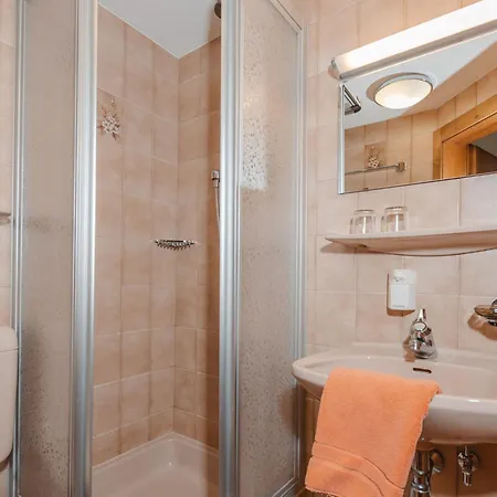 Mitteregg By Interhome Hollersbach im Pinzgau